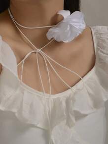 1 szt. Bohemia Ivory Lace Flower Binding Bridal Necklace,