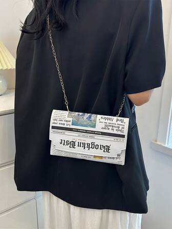 2025 Ny koreansk mode personlig tidningstryck axelväska med kedja, avslappnad axelväska för kvinnor