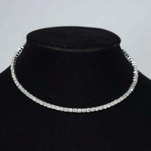 1pc Women's Classic Silver Rhinestone Decor Choker Necklace, Exaggerated Collar, Party Accessory - Silver - View 4