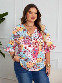 Plus Size Women Ditsy Floral V-Neck Short Sleeve Casual Ruffle Hem Blouse Top