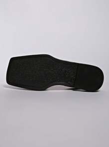 Sapatos de Salto Alto de Moda Feminina - Design de Bico Quadrado, Salto Grosso, Cabedal Bege e Dourado em PU, Sola de Borracha, Confortável para Uso Diário em Todas as Estações | Sandálias Planas da Moda | Sapatos com Sola de Borracha