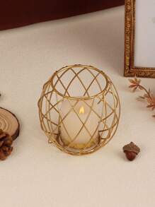 1PC/2pcs/3pcs Geometric Artificial Iron Metal Vertical Four Season Universal Candle Holder, Aromatherapy Candle Cup, Suitable For Outdoor Courtyard Decoration, Office Desktop Decoration, Aromatherapy Candle Cup, Room Atmosphere, Wedding, Family Gathering, Party, Confession And Dining Table Decoration, Home Dining Table Center Candlelight Dinner Decoration, Romantic Atmosphere Decoration, All Year Round Universal
