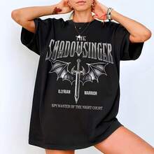 Remera ACOTAR Dowsinger con licencia oficial, Azriel, Acotar, Acotar Merch, Night Court, SJM Merch, Illyrian Bat Boys_ Remera para mujer, de algodón pesado de 220g con frase motivadora "Sé tú mismo", de corte suelto, cuello redondo y mangas cortas, diseñada para amantes de estilos curvy, de tallas grandes o anchos, cómoda y favorecedora para usar a diario, tela transpirable con hermosa estampa de mariposa y estrella, camiseta de empoderamiento estético para la confianza y la positividad, ideal para usar en primavera, verano, para descansar, viajar o en días de trabajo casual, una prenda de moda para chicas grandes, con mensaje de amor propio, un regalo ideal para la hermana, esposa o amiga que ama los looks cómodos - Negro - Ver 1