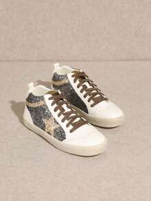 DAISY – Multicolor High-Top Sneakers With Studded Stripe Detail