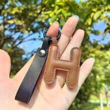 1pc English Alphabet Key Chain, Creative Keyring Pendant, Car Key Chain, Bag Charm, Mother's Day Gift, School Supplies, Teacher's Day Gift, Back To School, Teacher Accessory Car Accessories Letter Cute Goth Y2k - Multicolor - View 3
