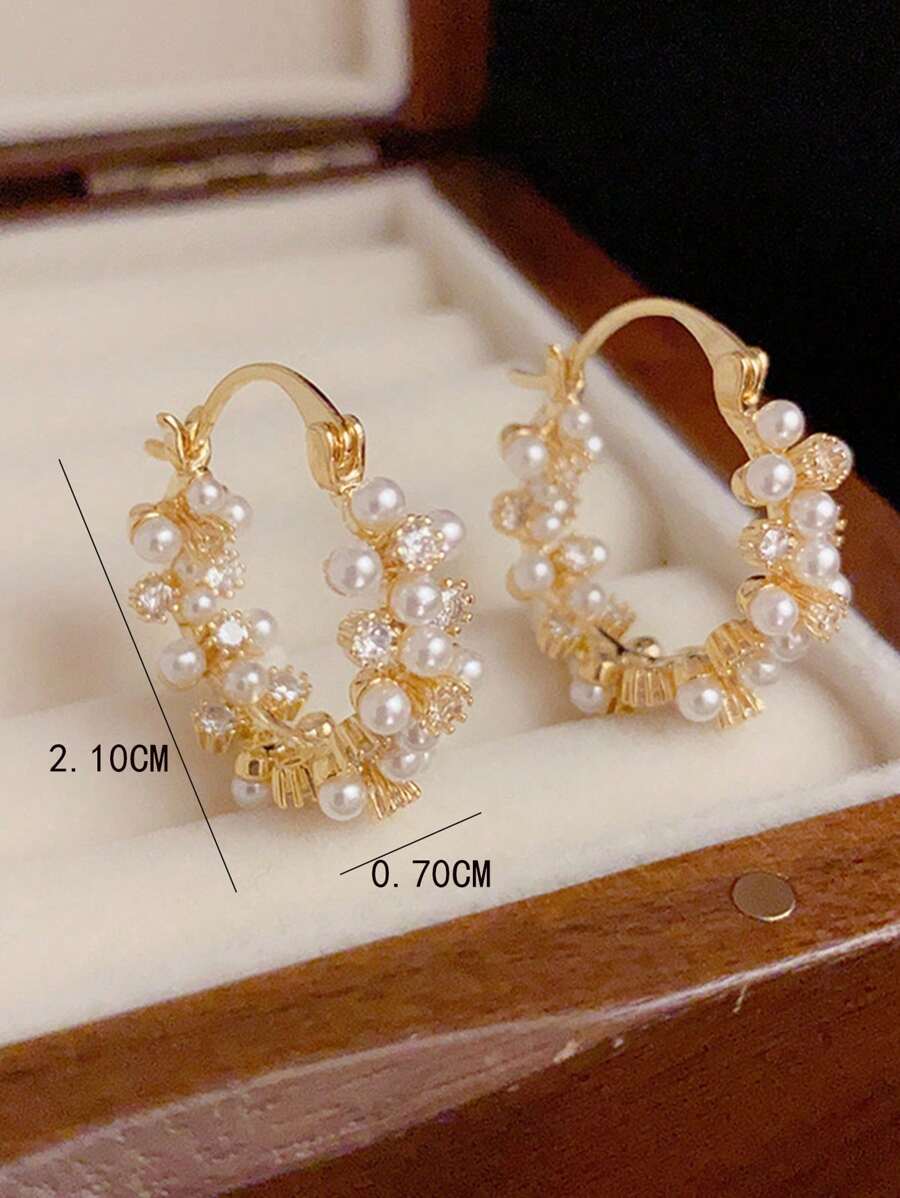 1 Pair Premium Elegant Pearl Round Hoop Earrings, Korean Fashion Niche Design For Women