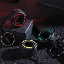 1 pezzo Portachiavi in gomma morbida a forma di macchina da corsa - Accessorio automobilistico perfetto e regalo sportivo, bomboniera per feste