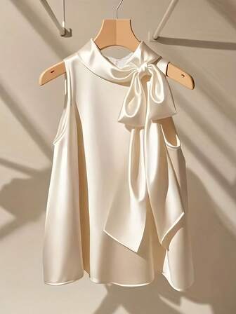 女式纯色夏季结饰挂脖背心