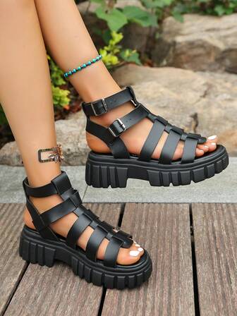 2025年女士新款时尚镂空编织凉鞋，夏季舒适休闲罗马风格凉鞋