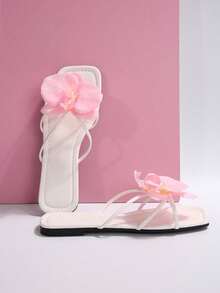 Sandales plates à fleurs style français pour femmes, nouvelle conception pour le port extérieur en été. Pantoufles à la mode convenant pour les sorties, les courses, les fêtes et les tenues de plage - Rose bonbon - Voir 7