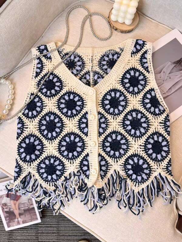 Colete de malha feminino vintage bordado com borlas de crochê e decote em V com botões