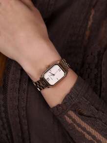 Anne Klein Women's Rose Gold Tone Quartz Watch Ladies Elegant Bracelet Watch With Glossy White Dial Watch For Women With Adjustable Link Bracelet And Jewelry Clasp,AK/3774RGRG