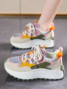 新款女士拼色运动鞋，厚底休闲运动鞋，防滑百搭，适合秋冬季