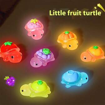 Mini Glow-In-The-Dark Fruit Turtle - Pink Glow-In-The-Dark Strawberry Turtle/Crystal Matching/Mini Resin Turtle Suitable For Office Desk Decor, Car Interior Decor, Micro Landscape Decor