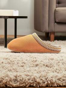 Zapatillas de interior de material suave y color marrón sólido para damas, zapatillas silenciosas para el hogar - Zapatillas de moda y cómodas de encaje para todas las estaciones, zapatillas de alfombra suaves - Zapatillas de interior para damas