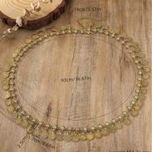 1 pièce Chaîne de taille en métal décoré de motifs floraux rétro et uniques avec usure, ceinture de taille polyvalente de style bohème avec pièces et franges, convient pour le port quotidien, les fêtes et les événements des femmes