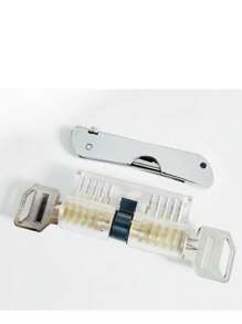 Set de 7 piezas para abrir cerraduras con una cerradura de entrenamiento transparente 2 en 1 de LockCowboy. Gadgets geniales para hombres e incluye guías electrónicas para cerrajeros principiantes y profesionales, también se pueden utilizar para decoración.