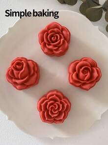 一套四件装食品糕点模具，玫瑰花图案，生日礼物烘焙套装，便当用品，手工DIY饼干模具，蛋糕，饼干，压印饼干切割模具，节日派对月饼豆沙饼厨房工具，糖霜饼干模具，甜点模具。月饼模具套装饼干造型器。 - 米色 - 查看 12