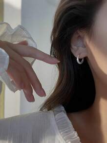 1 Pair Simple Elegant Starry Sky Frosted Silver Color Earrings, For Daily Wear And Events