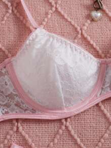 Lingerie sexy, ensemble de lingerie érotique blanche légère et romantique, confortable et ajusté, mettant en valeur les courbes parfaites. Dévoilez un charme captivant