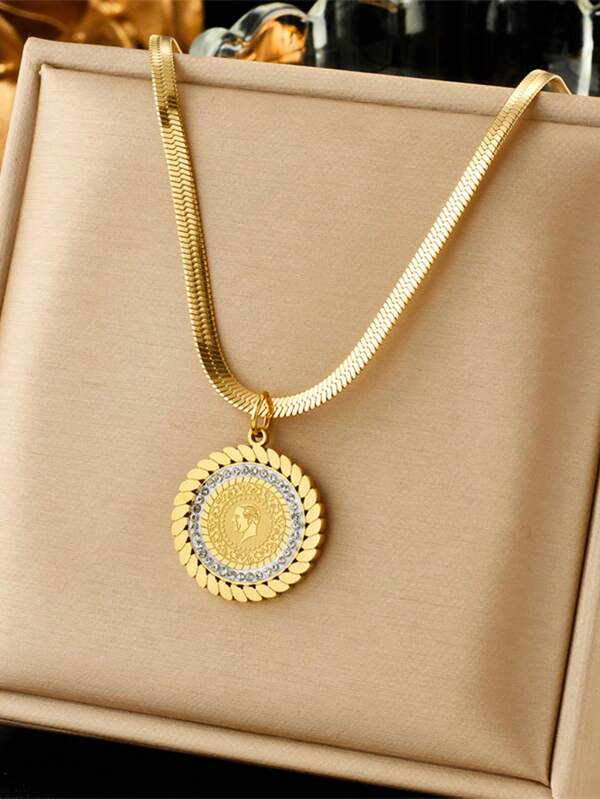 1pc Gold Stainless Steel Plated Cubic Zirconia Studded Round Portrait Pendant Necklace, Vintage Fashion Personalized Design, Suitable For Men, Women, Couples, Street, Daily, Party Wear
