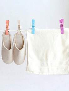 8 piezas de pinzas de plástico resistentes de colores, pinzas resistentes al viento para toallas de playa, pinzas de secado de ropa antideslizantes, abrazaderas resistentes a la oxidación para fijar sillas de playa, adecuadas para ropa de hogar, toallas, ropa de cama, toallas de playa, camping, viajes, al aire libre (interior y exterior), suministros esenciales para el hogar, pinzas para tendedero (disponibles 1/4/8 piezas)