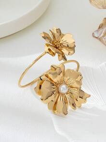 1pc Women Vacation Style Asymmetrical Layered Floral Design Pearls Inlaid Elegant Bracelet, Suitable For Daily Wear, Vacation, Party, Valentine's Day Gift - Golden - View 4