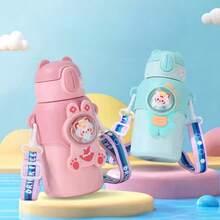 1 600ml/20.29盎司大容量，防漏、防摔、防溅，PP+硅胶材质，北欧风格3D动物造型吸管杯，INS恐龙/兔子浮雕设计，弹性防漏吸管，一键弹出杯盖 - 糖果太空杯 - 查看 4