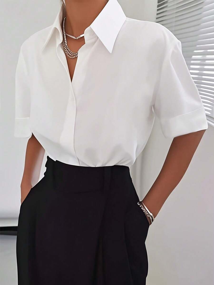 Camisa blanca de manga corta casual para mujer, versátil para uso diario, para todas las estaciones