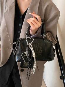 复古时尚柔软PU高品质枕形手提包，简约个性优雅斜挎包，适合女性工作、通勤、约会、购物、旅行等场合。 - 黑色 - 查看 4