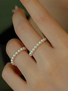 مجموعة خاتمين للنساء قابل للتعديل ذو تصميم مطاطي مزينة باللؤلؤ، إكسسوارات ذات طابع أنيق ومبسط، مناسبة للاستخدام اليومي، هدية مثالية للصديقة/الأخت - أبيض - مشاهدة 2