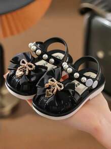 أحذية صيفية للأطفال الصغار صندال أطفال حجم متوسط للذكور مناسبة للأنشطة الداخلية والشاطئ