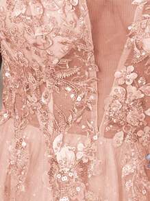 Sparkly 3D Flower Lace Prom Dresses With Hand Beading A Line Floor Length Spaghetti Straps V Neck Ball Gown Illusion Top Deep V Neck Formal Dresses Applique Glittery Evening Gown For Party Lace Up Back Homecoming Dresses For Teens