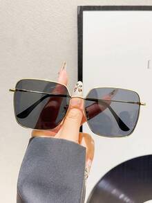 Retro Square Frame Fashion Metal Eyeglasses, - Multicolor - View 3