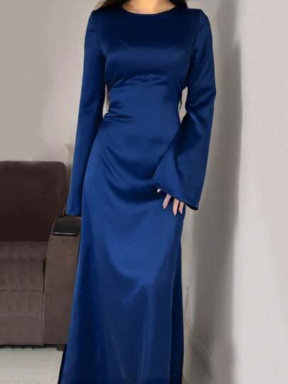 Women's Round Neck Flared Sleeve Tie-Up Elegant Arabic Style Long Dress