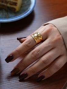 Fashionable Unique Niche Pleated Stainless Steel Open Ring - Gold - View 5