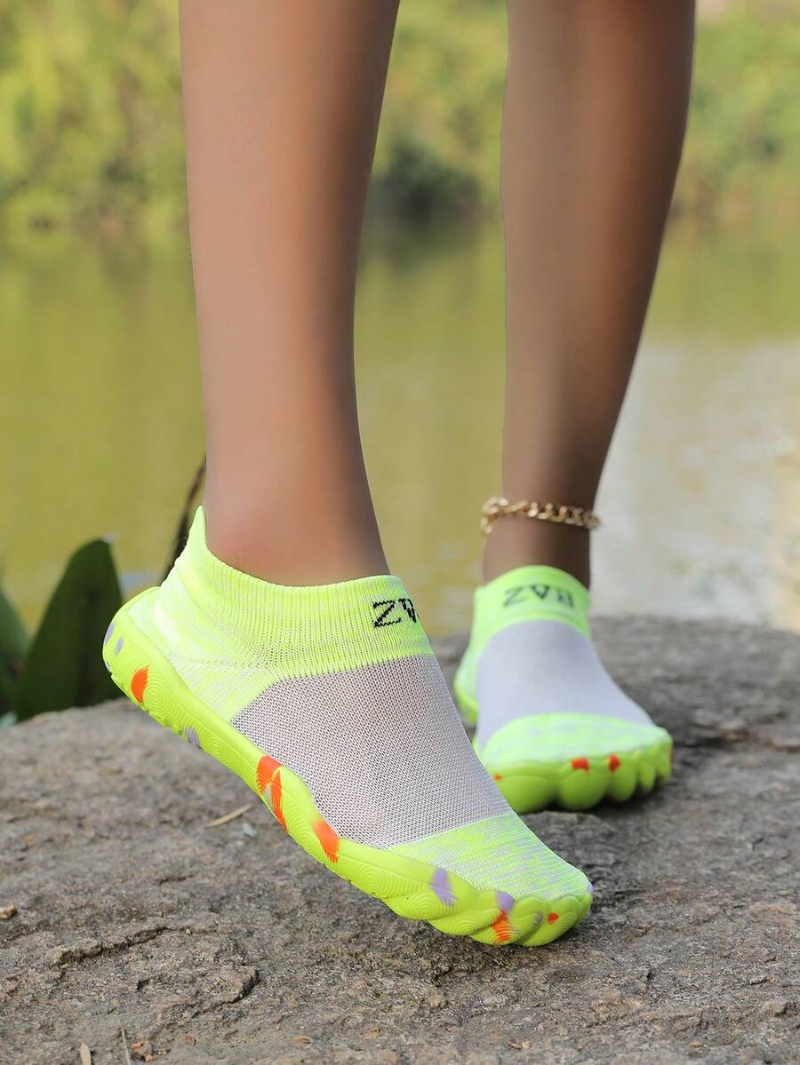 ZVB Couple's Water Shoes Suitable For Barefoot Lovers, Soft-Soled Women's Beach Shoes For Swimming, Diving, Outdoor Quick-Drying Summer Sandals, Non-Slip Breathable Water Shoes - 螢光綠 - 查看 1