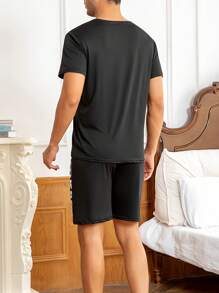 2pcs/Set Men's Thin Summer Casual Sleepwear Set - Black Letter Graphic Short Sleeve Crew Neck Top & Shorts, Minimalist & Comfortable