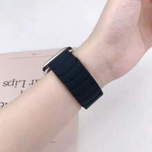 Magnetisches Silikon Armband kompatibel mit Bändern in Größen 45mm, 44mm, 40mm, 42mm, 46mm, 41mm, 49mm, 38mm, Sport Armband kompatibel mit Watch Series 10, SE, 9, 8, 7, Ultra 2, Zubehör für Damen und Herren