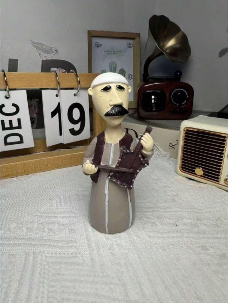 1pc Resin Musical Instrument Brother Ornament, Suitable For Holiday Decoration, Best Gift For Birthday Graduation - Multicolor - View 1