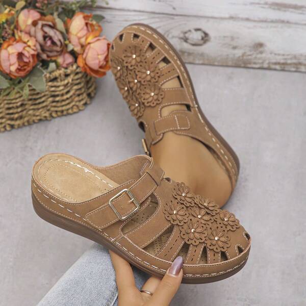 Sandalias de mujer 2025 con nueva moda, decoración de hebilla con flores, suela suave y acolchada, de plataforma gruesa