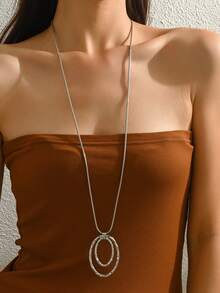 1 Piece Of European And American New Accessory, Fashionable, Exaggerated Retro Gold And Silver Oval Circle Long Necklace, Suitable For Women To Wear At Parties, Dances And Outings - Oval Long Necklace - View 9