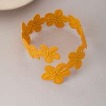 1 Stück minimalistische, modische geometrische Blüten-Charm-Armband für Damen