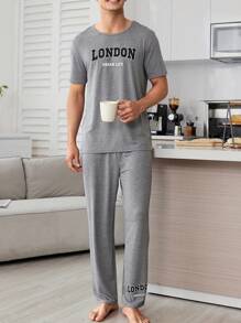 Conjunto de pijama casual de cuello redondo ligero para hombres, camisa de manga corta con estampado de letras y pantalones, ropa de casa cómoda, primavera/verano