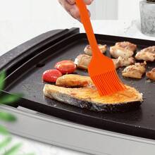 2 Pieces/Set Of Silicone Oil Brush, Barbecue Brush, Kitchen Baking Cake, Oiling Brush, All-In-One Silicone Oil Brush