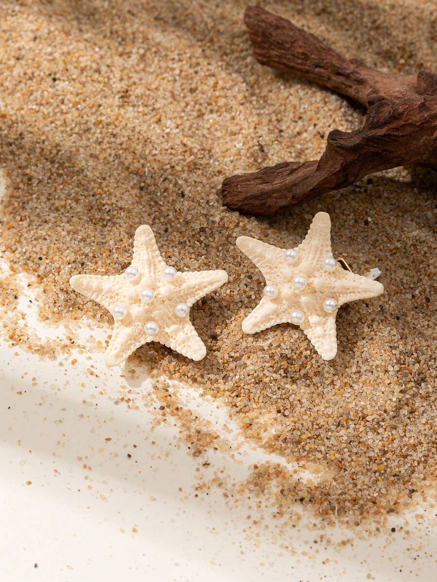 The Pearl Starfish Clip-2 Colors