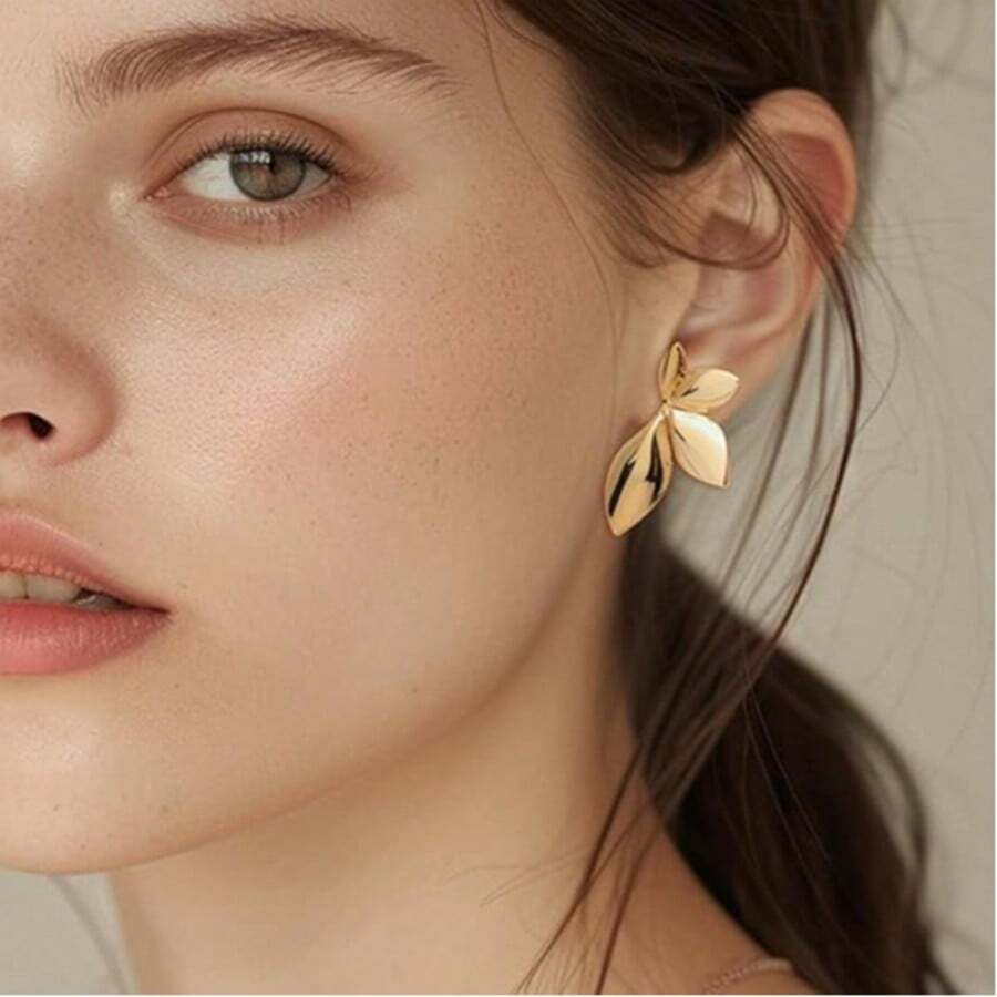 Ladies Flower Earrings, Fashion Geometric Exaggerated Jewelry - 金色 - 查看 1
