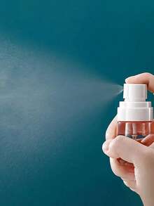 1 pezzo/2 pezzi Bottiglietta spray mini ultra fine, portatile, ricaricabile, spruzzino da viaggio in plastica per trucco, cura della pelle, toner senza profumi - disponibile in vari colori, elementi essenziali da viaggio, accessori per i viaggi, elementi essenziali da viaggio