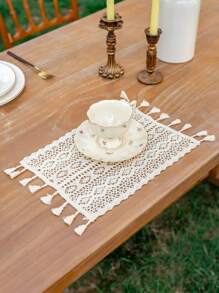 1pc Beige Symmetrical Lace Hollow Tassel Placemat, Farmhouse Style, Dust And Slip Resistant, Suitable For Dining Table, Coffee Table And Other Desk Decor