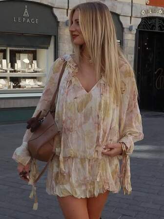 女装夏季新款时尚简约蝴蝶结系带设计休闲印花连衣裙女优雅长袖层叠短款连衣裙